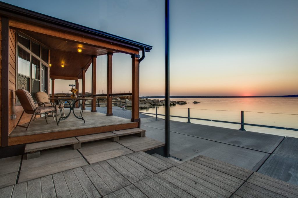 1 Admiral Way - Lake Texoma